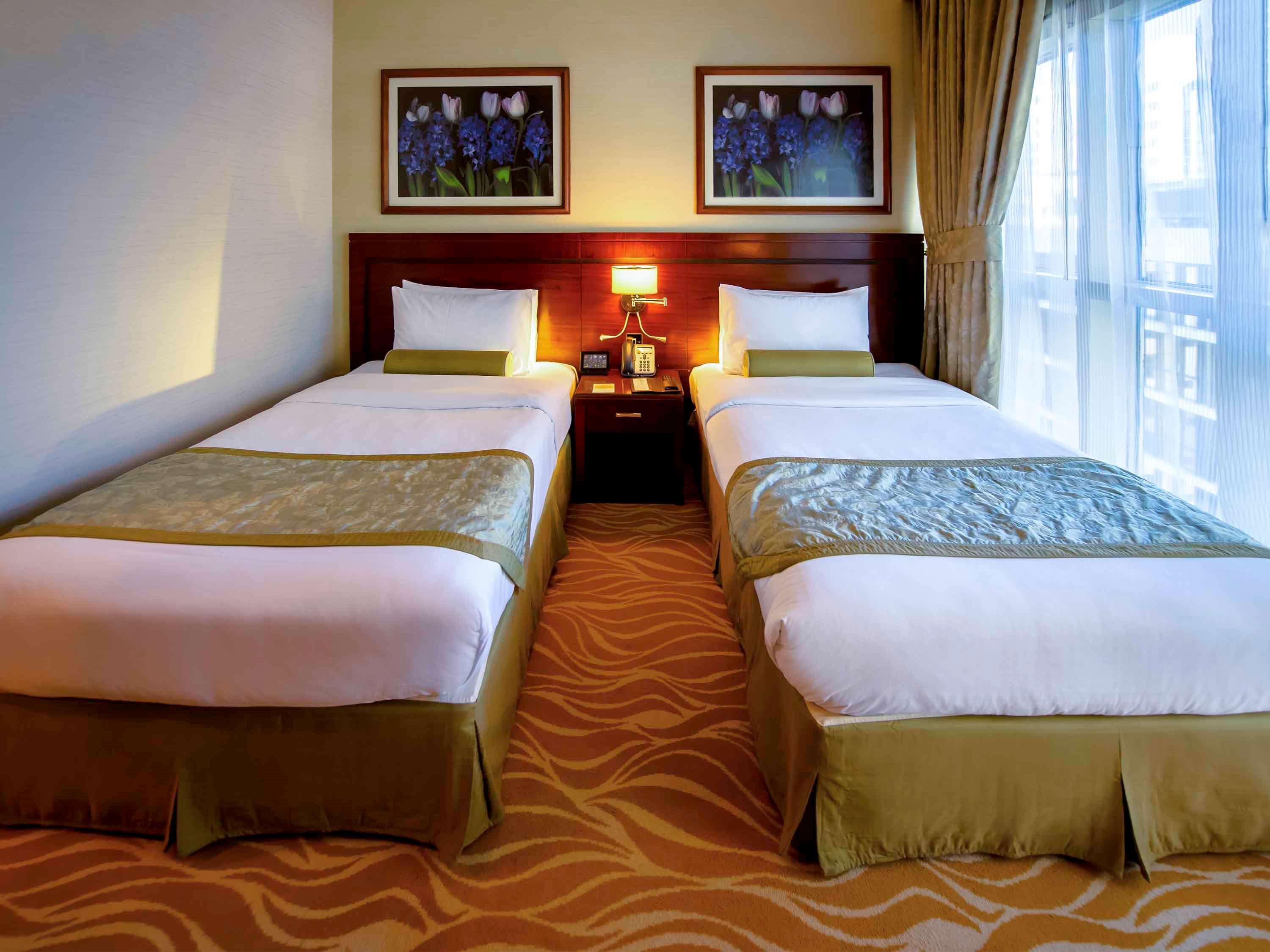 แกรนด์ เมอร์เคียว เรสซิเดนซ์ อาบู ดาบี Aparthotel อาบูดาบี ภายนอก รูปภาพ A room at the hotel